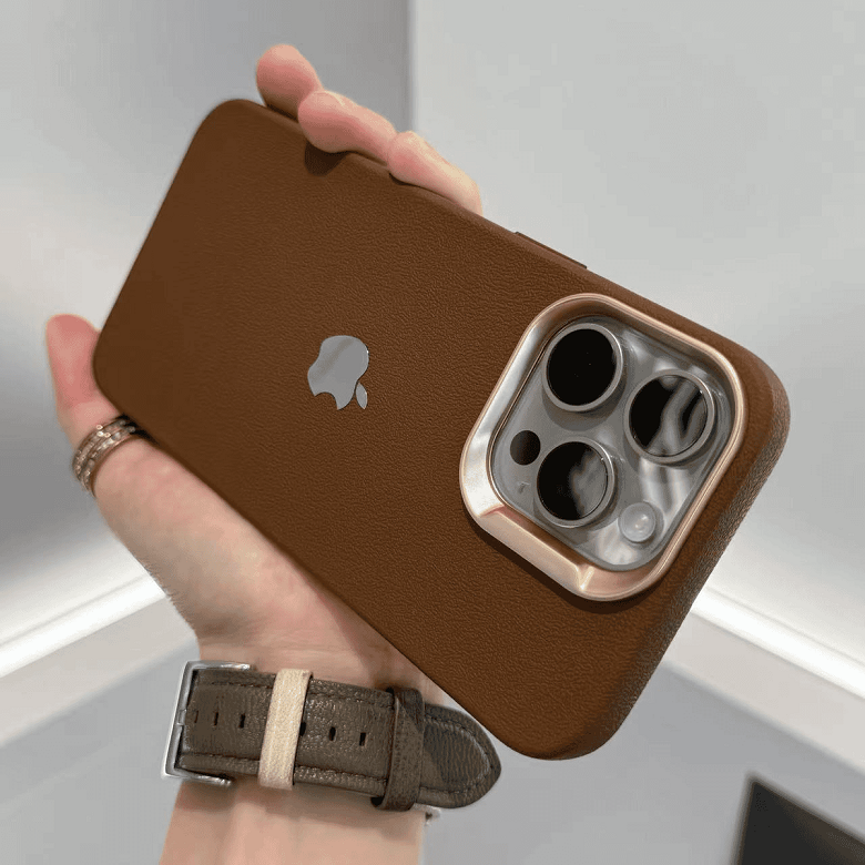 Case / Capinha Iphone Soft Couro (11 ao 13 Pro max)