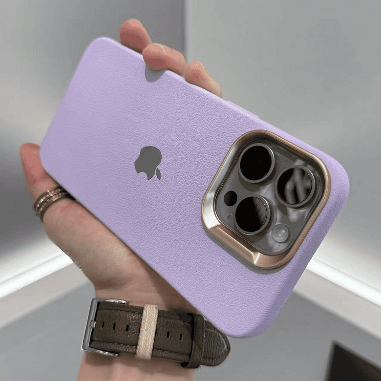 Case / Capinha Iphone Soft Couro (13 ao 15 Pro Max)